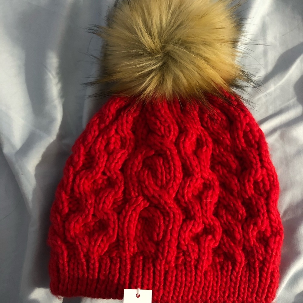 Brand new toque with tags still attached